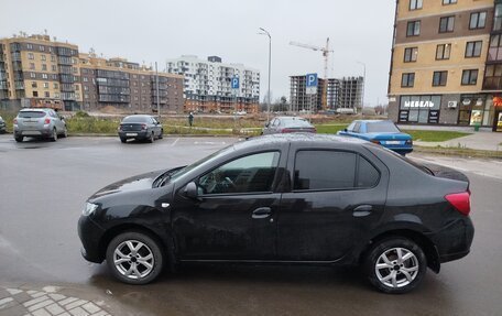 Renault Logan II, 2017 год, 700 999 рублей, 6 фотография