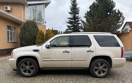 Cadillac Escalade III, 2013 год, 2 600 000 рублей, 3 фотография