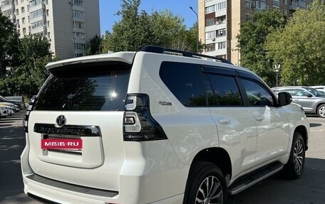 Toyota Land Cruiser Prado 150 рестайлинг 2, 2021 год, 8 100 000 рублей, 4 фотография