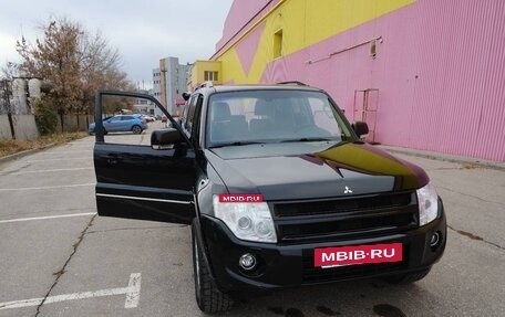 Mitsubishi Pajero IV, 2013 год, 2 190 000 рублей, 25 фотография