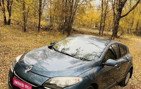 Renault Megane III, 2014 год, 1 040 000 рублей, 3 фотография