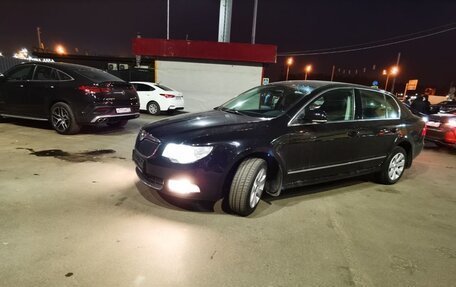 Skoda Superb III рестайлинг, 2012 год, 1 100 000 рублей, 2 фотография