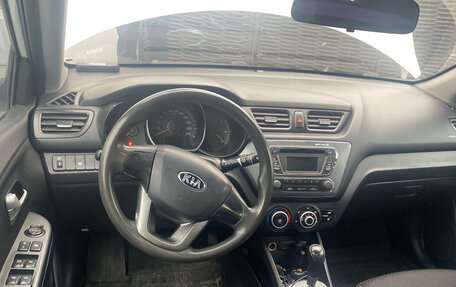 KIA Rio III рестайлинг, 2013 год, 1 030 000 рублей, 5 фотография