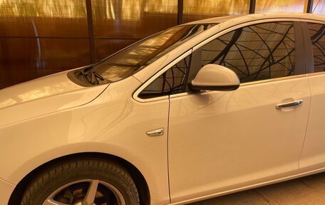 Opel Astra J, 2013 год, 999 999 рублей, 4 фотография