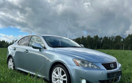 Lexus IS II рестайлинг 2, 2006 год, 1 150 000 рублей, 1 фотография