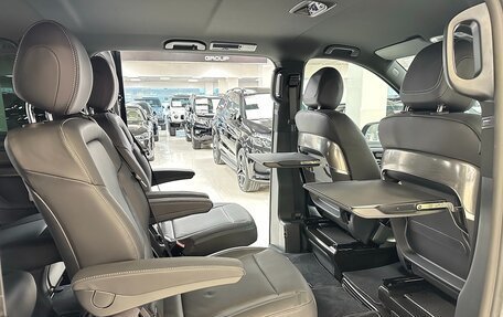 Mercedes-Benz V-Класс, 2024 год, 15 999 000 рублей, 36 фотография