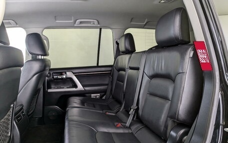 Toyota Land Cruiser 200, 2013 год, 3 990 000 рублей, 12 фотография