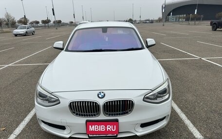 BMW 1 серия, 2011 год, 1 050 000 рублей, 2 фотография