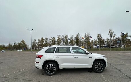 Skoda Kodiaq I, 2024 год, 4 799 000 рублей, 5 фотография