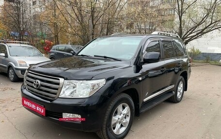 Toyota Land Cruiser 200, 2011 год, 3 200 000 рублей, 2 фотография