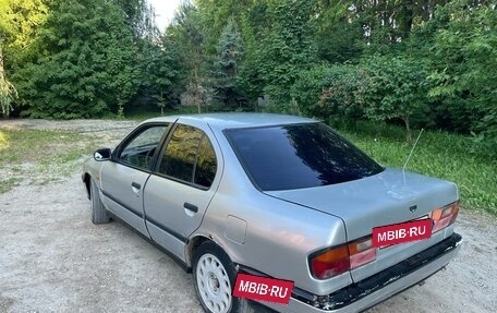 Nissan Primera II рестайлинг, 1991 год, 35 000 рублей, 9 фотография