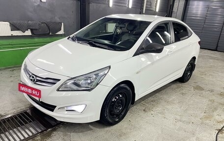 Hyundai Solaris II рестайлинг, 2016 год, 675 000 рублей, 2 фотография