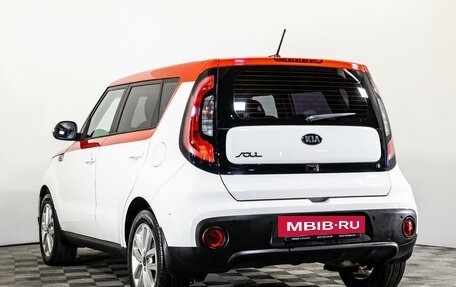 KIA Soul II рестайлинг, 2017 год, 1 890 000 рублей, 7 фотография