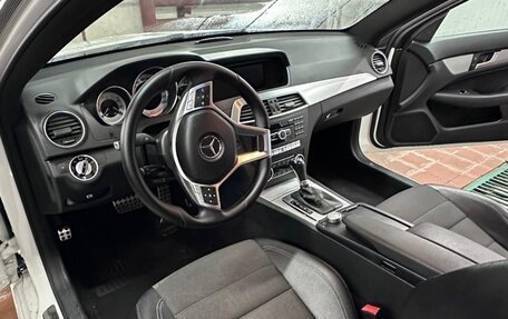 Mercedes-Benz C-Класс, 2014 год, 2 150 000 рублей, 9 фотография