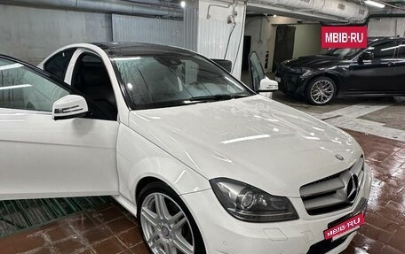 Mercedes-Benz C-Класс, 2014 год, 2 150 000 рублей, 7 фотография