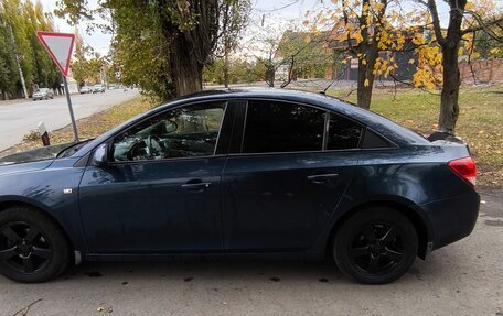 Chevrolet Cruze II, 2011 год, 850 000 рублей, 3 фотография