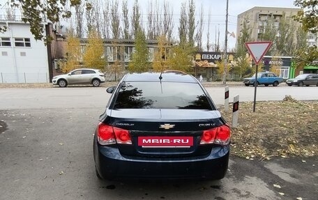 Chevrolet Cruze II, 2011 год, 850 000 рублей, 4 фотография