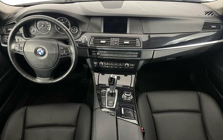 BMW 5 серия, 2012 год, 1 880 000 рублей, 7 фотография