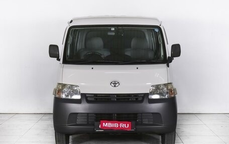 Toyota Town Ace IV, 2018 год, 1 840 000 рублей, 3 фотография