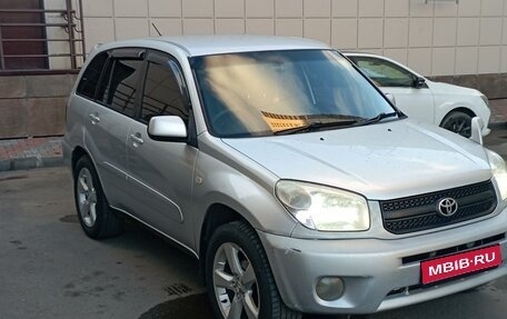 Toyota RAV4, 2004 год, 820 000 рублей, 1 фотография