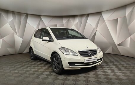 Mercedes-Benz A-Класс, 2012 год, 797 000 рублей, 3 фотография