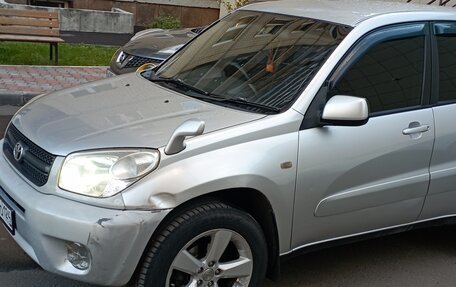 Toyota RAV4, 2004 год, 820 000 рублей, 10 фотография