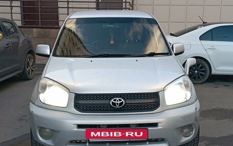 Toyota RAV4, 2004 год, 820 000 рублей, 4 фотография