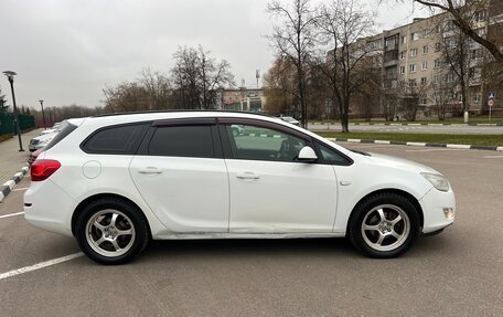 Opel Astra J, 2012 год, 650 000 рублей, 9 фотография