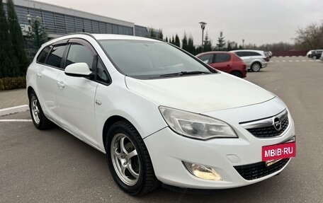 Opel Astra J, 2012 год, 650 000 рублей, 11 фотография