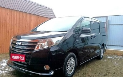 Toyota Noah III, 2014 год, 1 950 000 рублей, 1 фотография