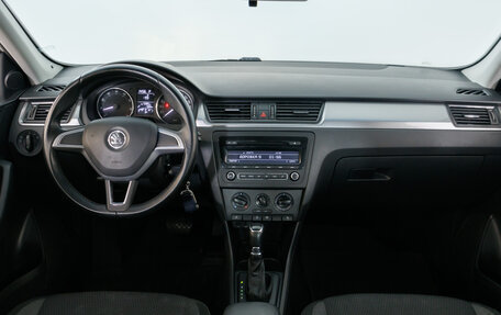 Skoda Rapid I, 2014 год, 1 065 000 рублей, 10 фотография