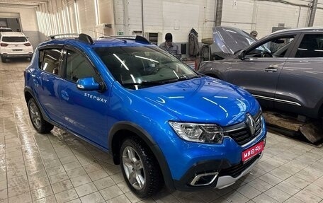 Renault Sandero II рестайлинг, 2019 год, 1 350 000 рублей, 1 фотография