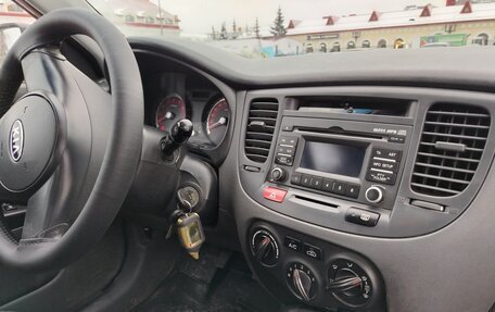 KIA Rio II, 2009 год, 525 000 рублей, 10 фотография