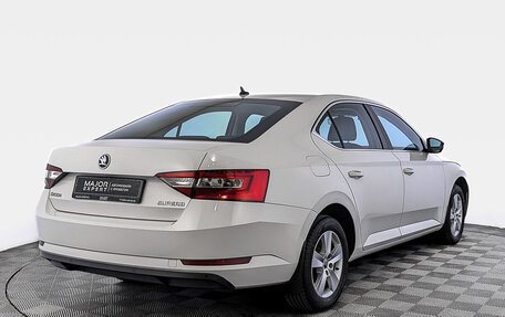 Skoda Superb III рестайлинг, 2017 год, 2 225 000 рублей, 5 фотография