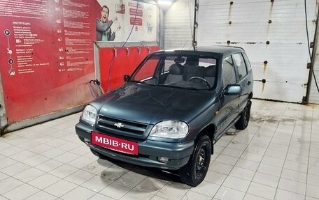 Chevrolet Niva I рестайлинг, 2006 год, 350 000 рублей, 3 фотография