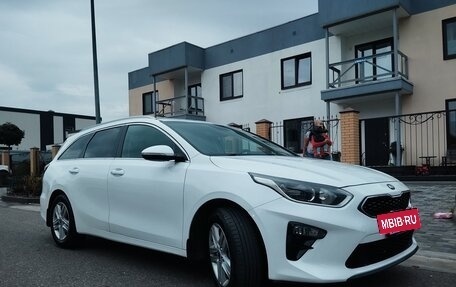 KIA cee'd III, 2019 год, 1 650 000 рублей, 2 фотография