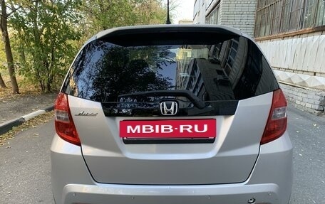 Honda Jazz II рестайлинг, 2011 год, 1 150 000 рублей, 10 фотография