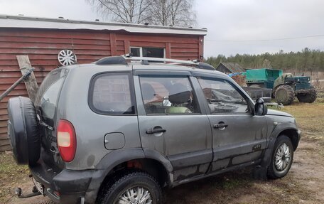 Chevrolet Niva I рестайлинг, 2005 год, 320 000 рублей, 4 фотография