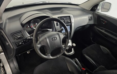 Hyundai Tucson III, 2013 год, 999 000 рублей, 12 фотография