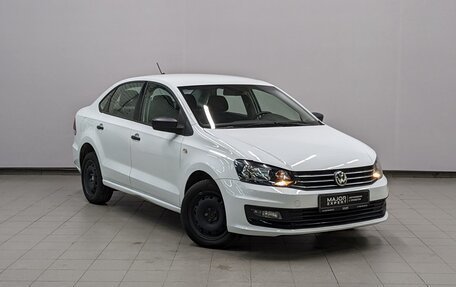 Volkswagen Polo VI (EU Market), 2018 год, 975 000 рублей, 3 фотография