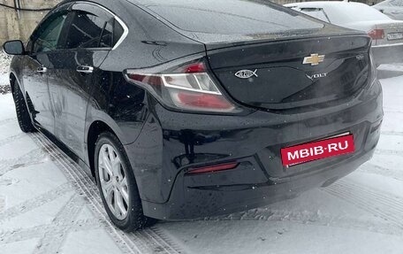 Chevrolet Volt II, 2017 год, 1 850 000 рублей, 21 фотография