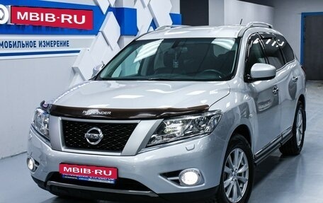 Nissan Pathfinder, 2014 год, 2 363 000 рублей, 5 фотография