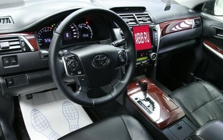 Toyota Camry, 2012 год, 1 828 000 рублей, 12 фотография