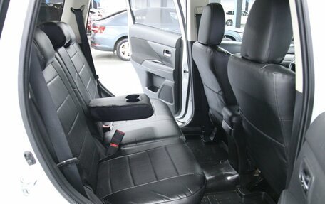 Mitsubishi Outlander III рестайлинг 3, 2014 год, 1 798 000 рублей, 20 фотография