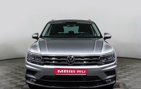 Volkswagen Tiguan II, 2018 год, 3 198 000 рублей, 2 фотография