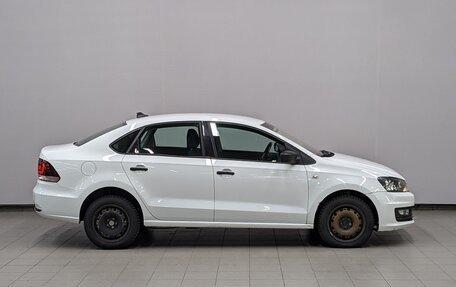 Volkswagen Polo VI (EU Market), 2018 год, 980 000 рублей, 4 фотография