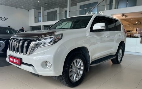 Toyota Land Cruiser Prado 150 рестайлинг 2, 2015 год, 4 290 000 рублей, 1 фотография