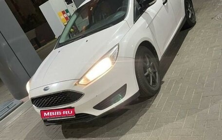 Ford Focus III, 2016 год, 1 100 000 рублей, 1 фотография