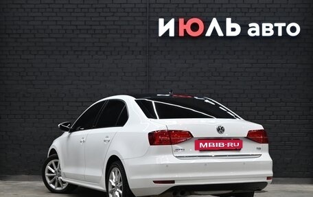 Volkswagen Jetta VI, 2016 год, 1 560 000 рублей, 6 фотография