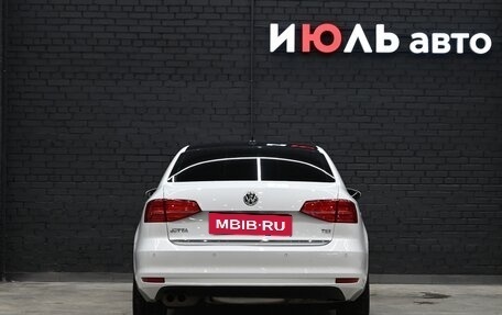 Volkswagen Jetta VI, 2016 год, 1 560 000 рублей, 5 фотография